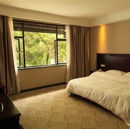 Yangshuo Hua Xiang Man Ting West Street Hotel Pokoj fotografie