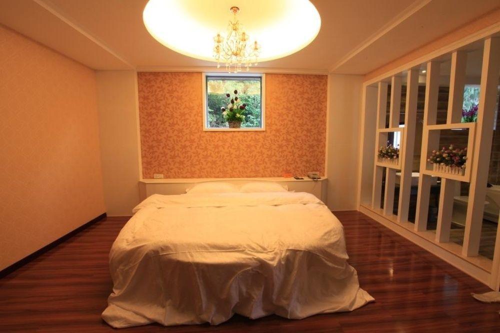 Yangshuo Hua Xiang Man Ting West Street Hotel Exteriér fotografie